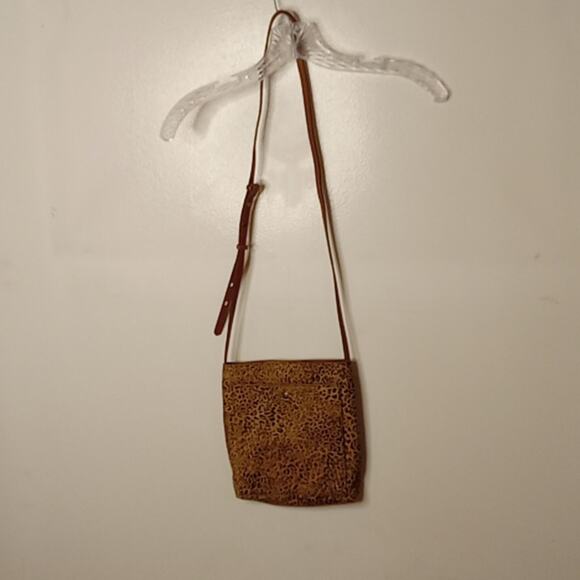 Madewell Handbags - Madewell Crossbody Purse Women's The Slim Brooklyn in Mini. Animal Print